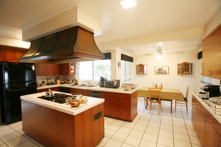 Enlarge photo 35
