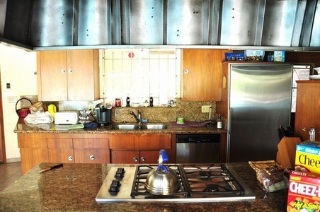 Enlarge photo 22