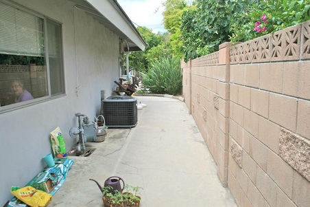 Enlarge photo 37