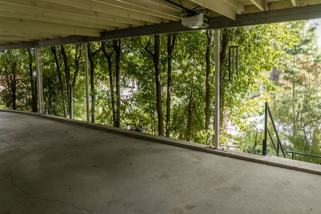 Enlarge photo 90