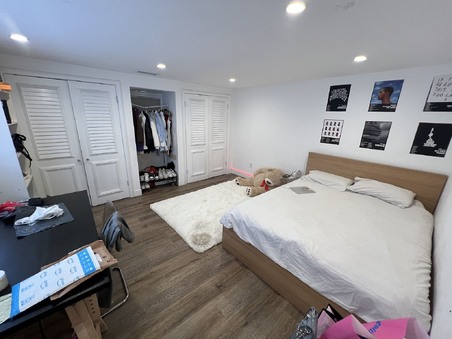 Enlarge photo 52