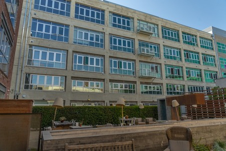 Enlarge photo 92