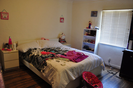 Enlarge photo 75