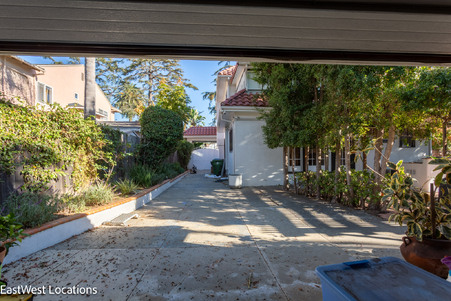 Enlarge photo 82