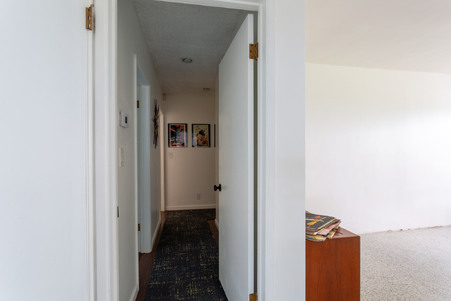 Enlarge photo 35
