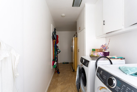 Enlarge photo 38