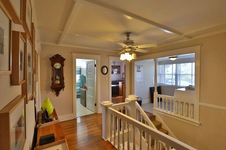 Enlarge photo 38