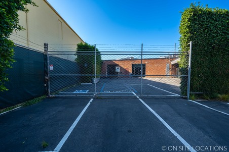 Enlarge photo 24