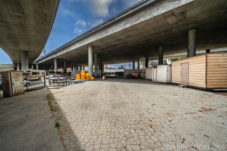Enlarge photo 13