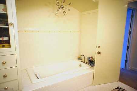 Enlarge photo 57