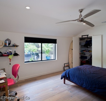 Enlarge photo 32