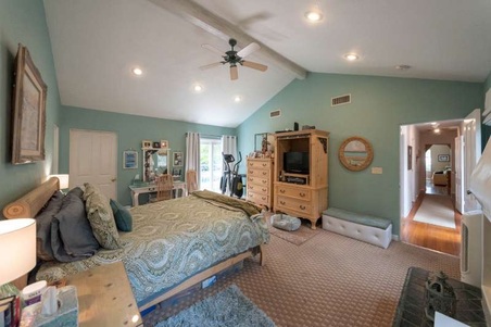 Enlarge photo 36