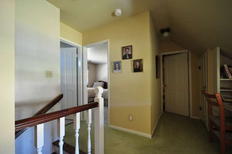 Enlarge photo 49