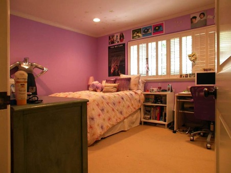 Enlarge photo 74