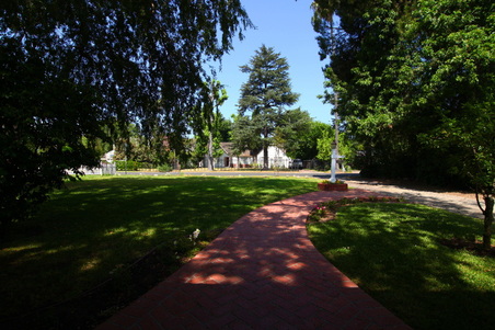 Enlarge photo 47