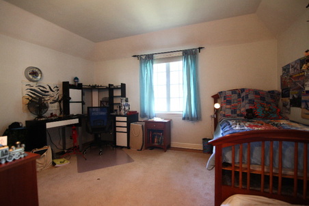 Enlarge photo 106