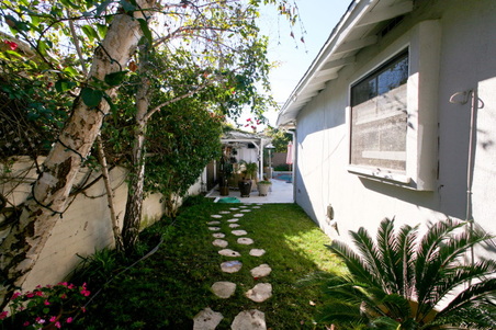 Enlarge photo 33