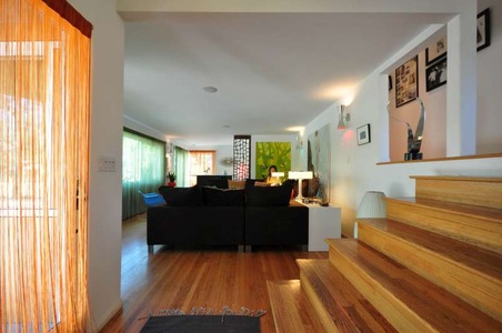 Enlarge photo 9