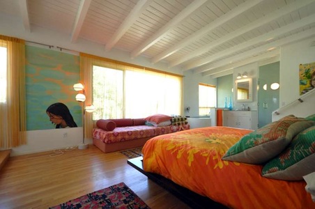 Enlarge photo 35