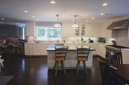 Enlarge photo 24