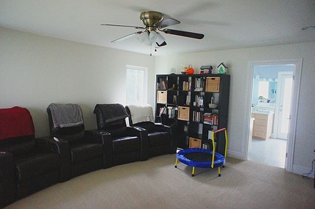 Enlarge photo 44