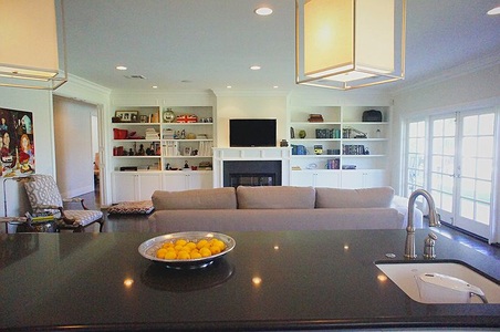 Enlarge photo 24