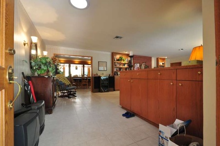 Enlarge photo 3