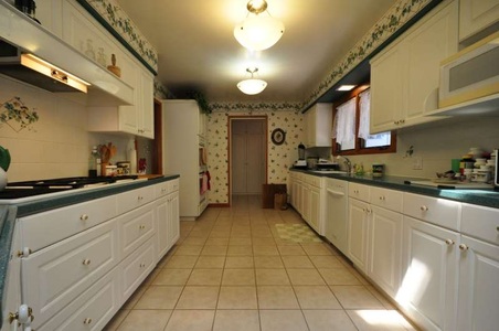 Enlarge photo 20