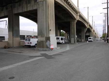 6th St Bridge & LA River