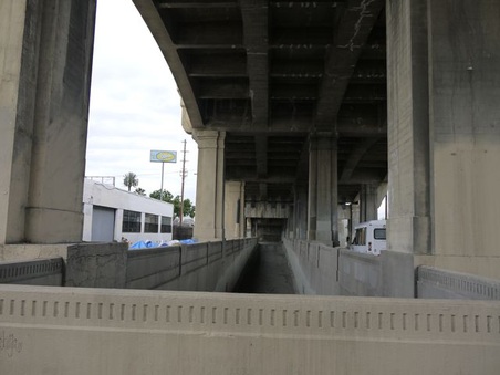 Enlarge photo 4
