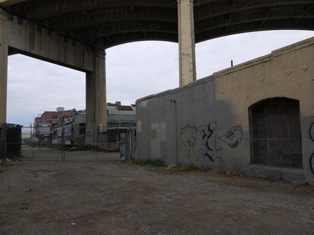 Enlarge photo 57