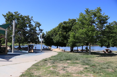 Enlarge photo 2