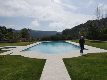 Enlarge photo 8