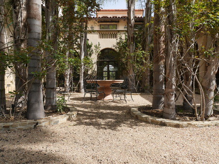 Enlarge photo 55