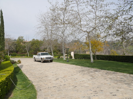 Enlarge photo 69