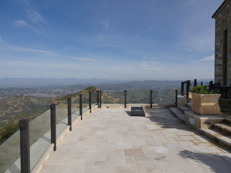 Enlarge photo 35