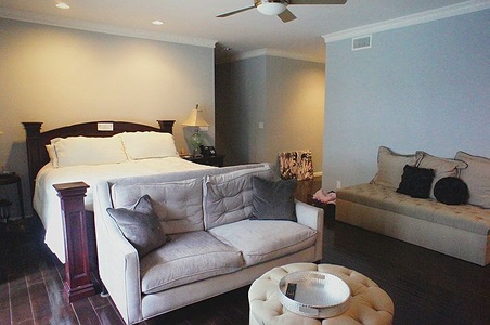 Enlarge photo 48