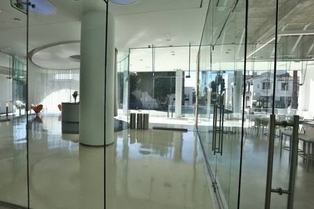Enlarge photo 14