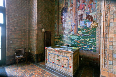 Enlarge photo 76
