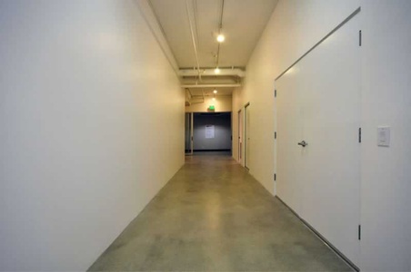 Enlarge photo 140