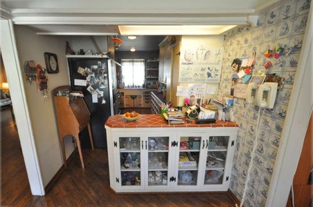 Enlarge photo 21