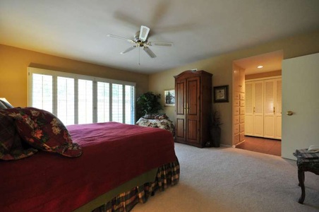 Enlarge photo 32
