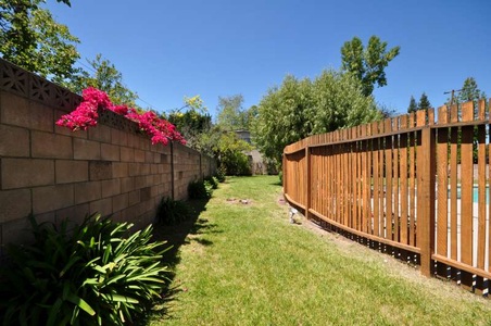 Enlarge photo 51