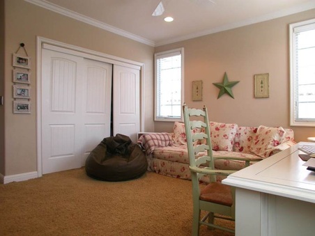Enlarge photo 36
