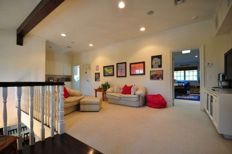 Enlarge photo 28
