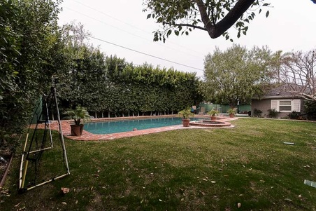 Enlarge photo 58