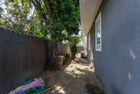Enlarge photo 79