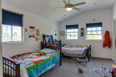 Enlarge photo 40