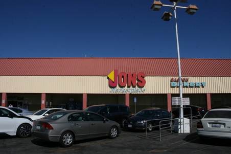 Jons Market - Reseda
