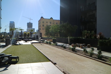 Enlarge photo 12